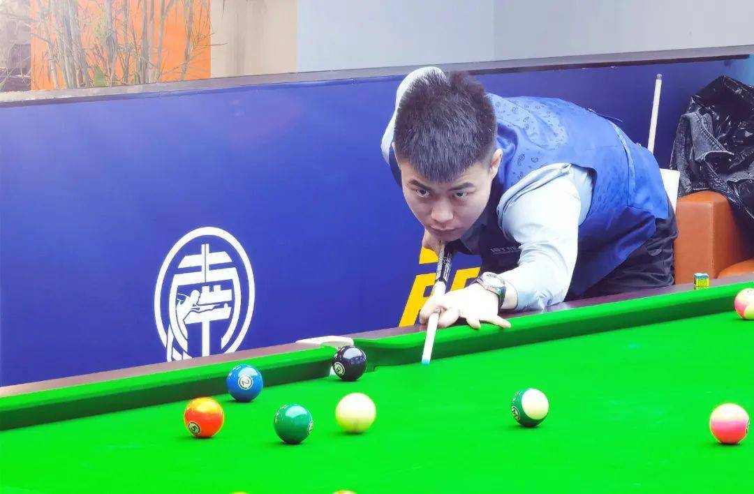 來充滿榮譽 來充滿榮譽