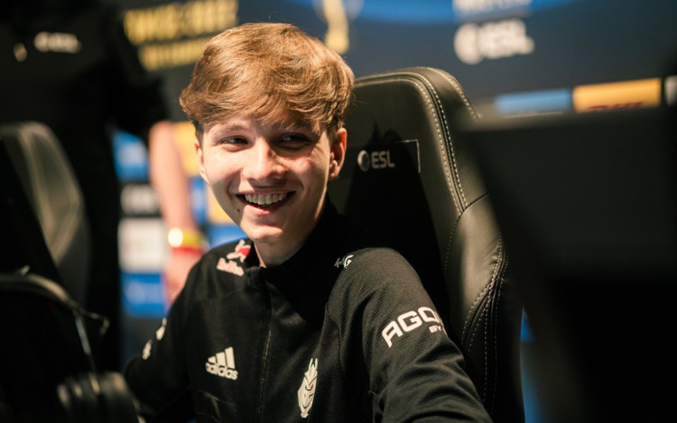 从社交角度 从社交角度