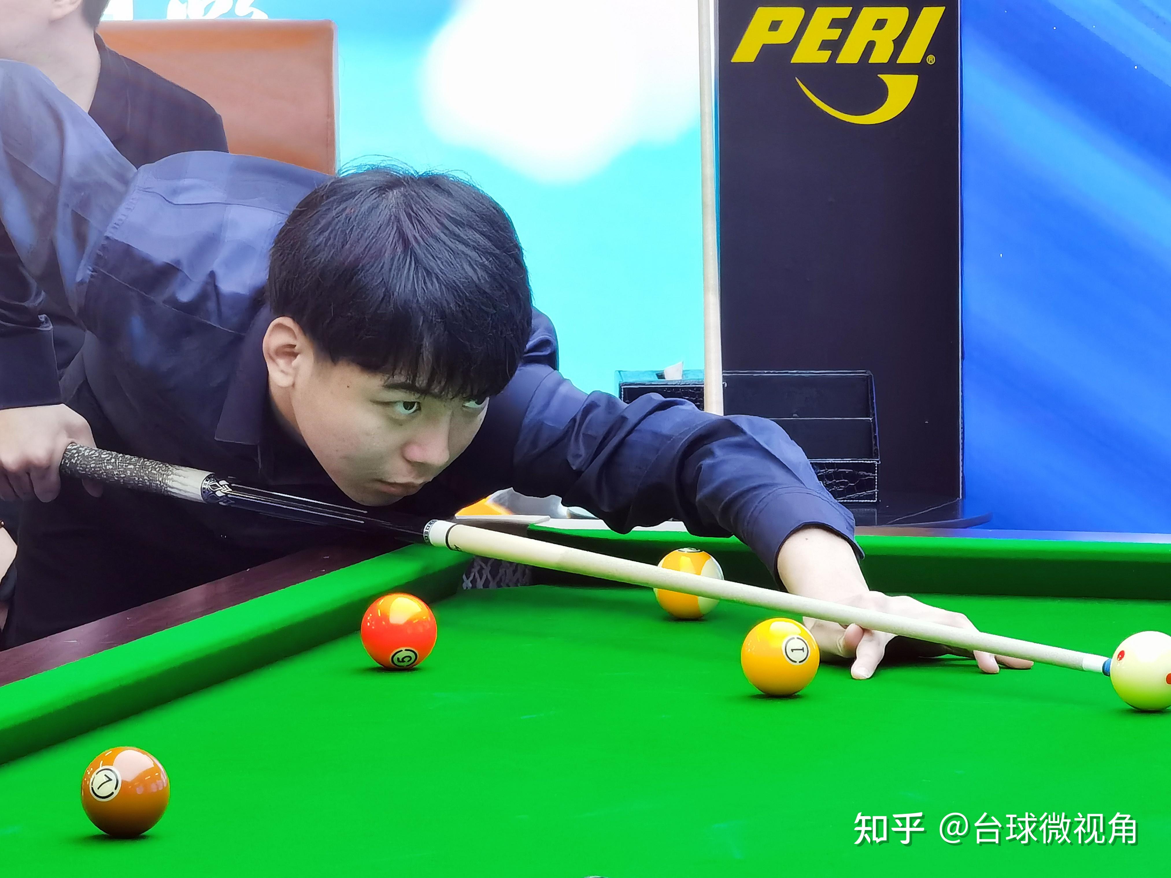 线与中场的 线与中场的